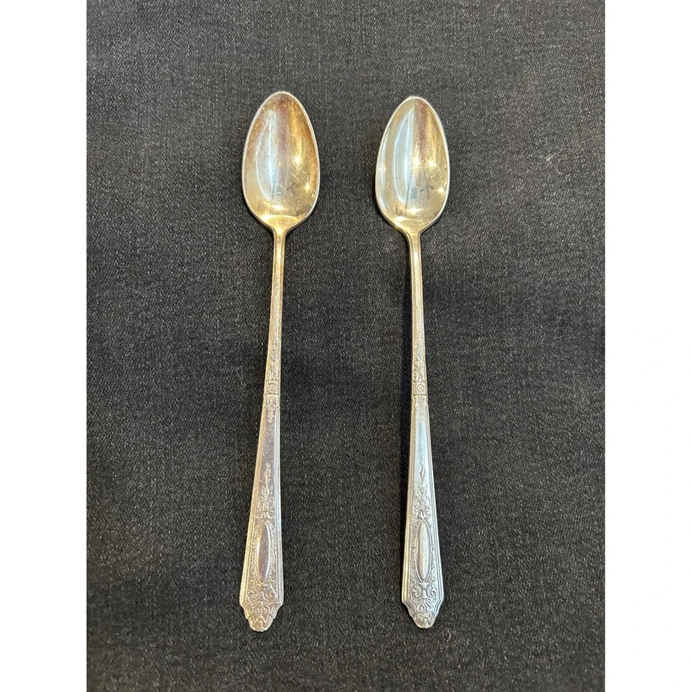 Vintage 1835 R Wallace silver plate pat 1925 Ornate‎ Silver Spoons Set of 2